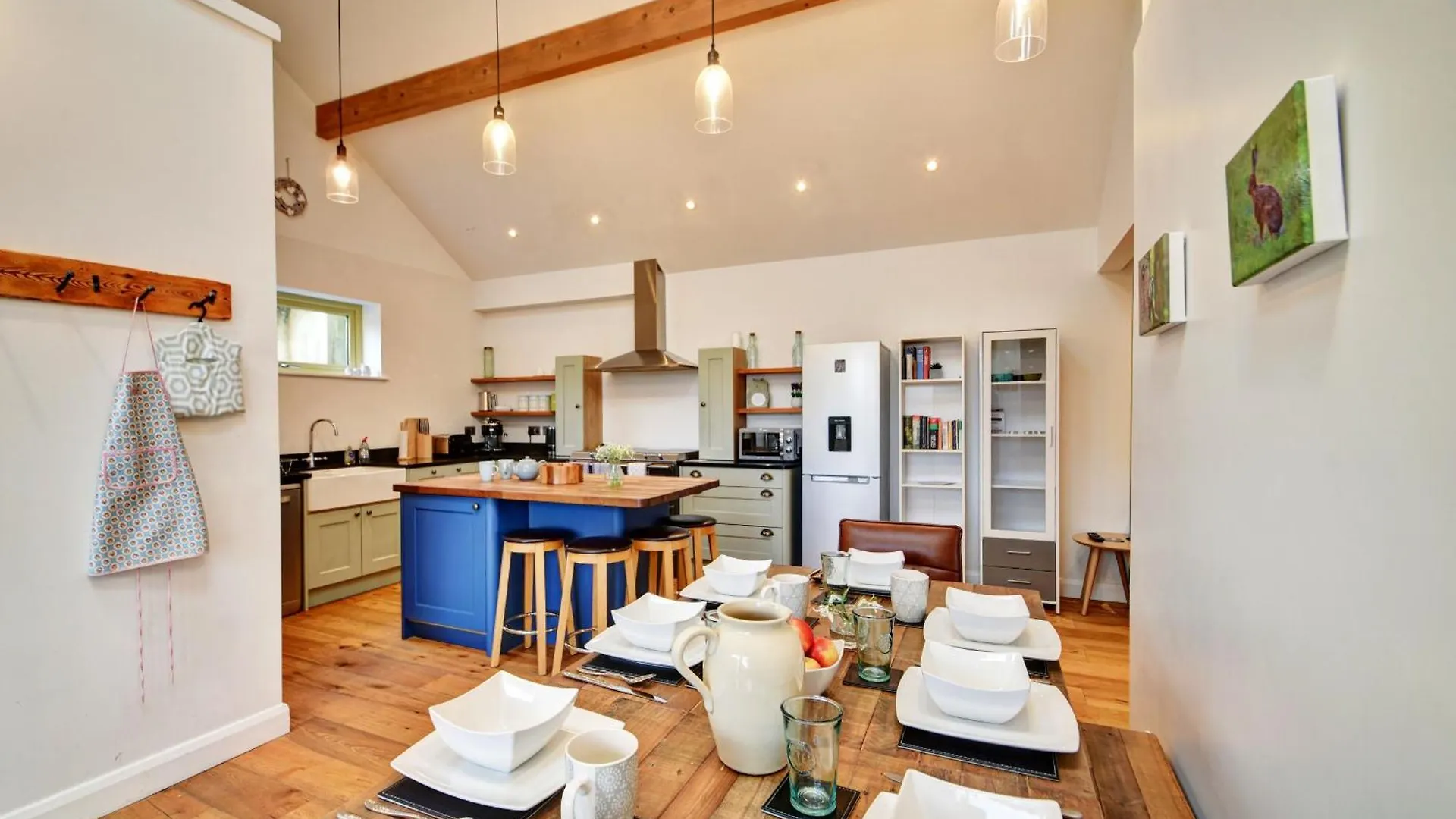 Finest Retreats - Heather Lea Summer Bridge